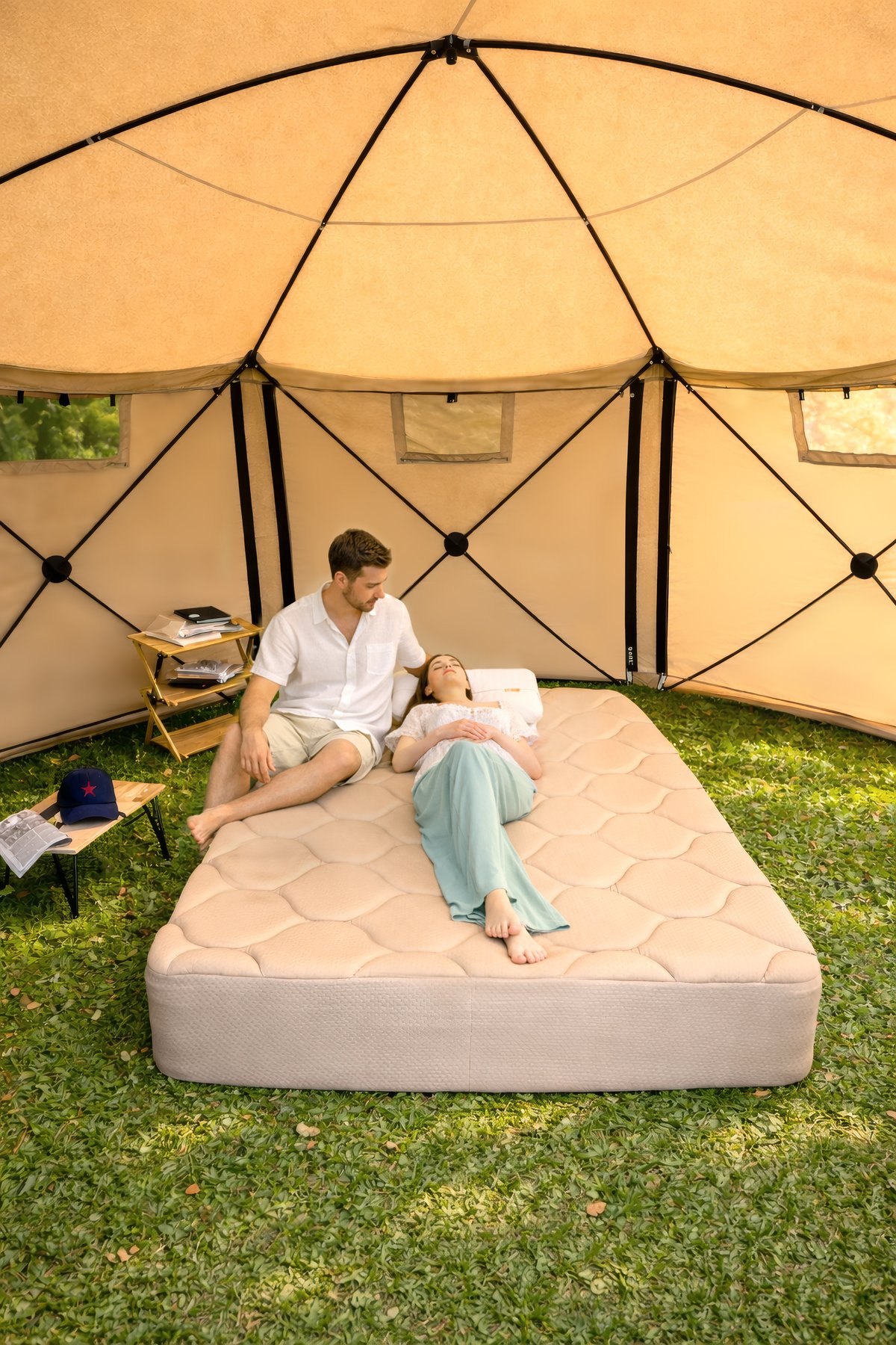 25cm TPU Square Bed
